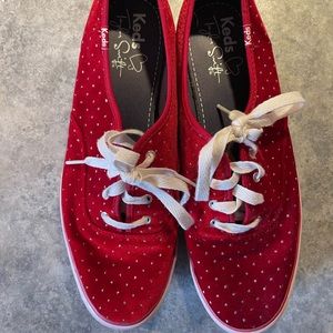 Taylor Swift X KEDS Red Velvet Studded Low Top Sneakers US 10 WF48721M